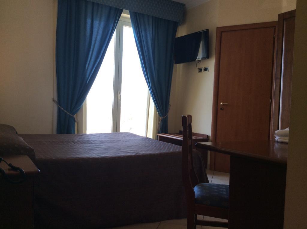 Cridda Hotel & Restaurant Gizzeria Δωμάτιο φωτογραφία